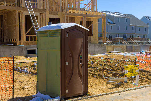 Portable Toilet Options We Offer in Cumberland, IN